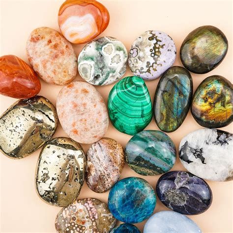 Palm Stones (Piedras de Palma)