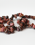 Pulsera Rodonita Veta Negra- Chip (Goma)